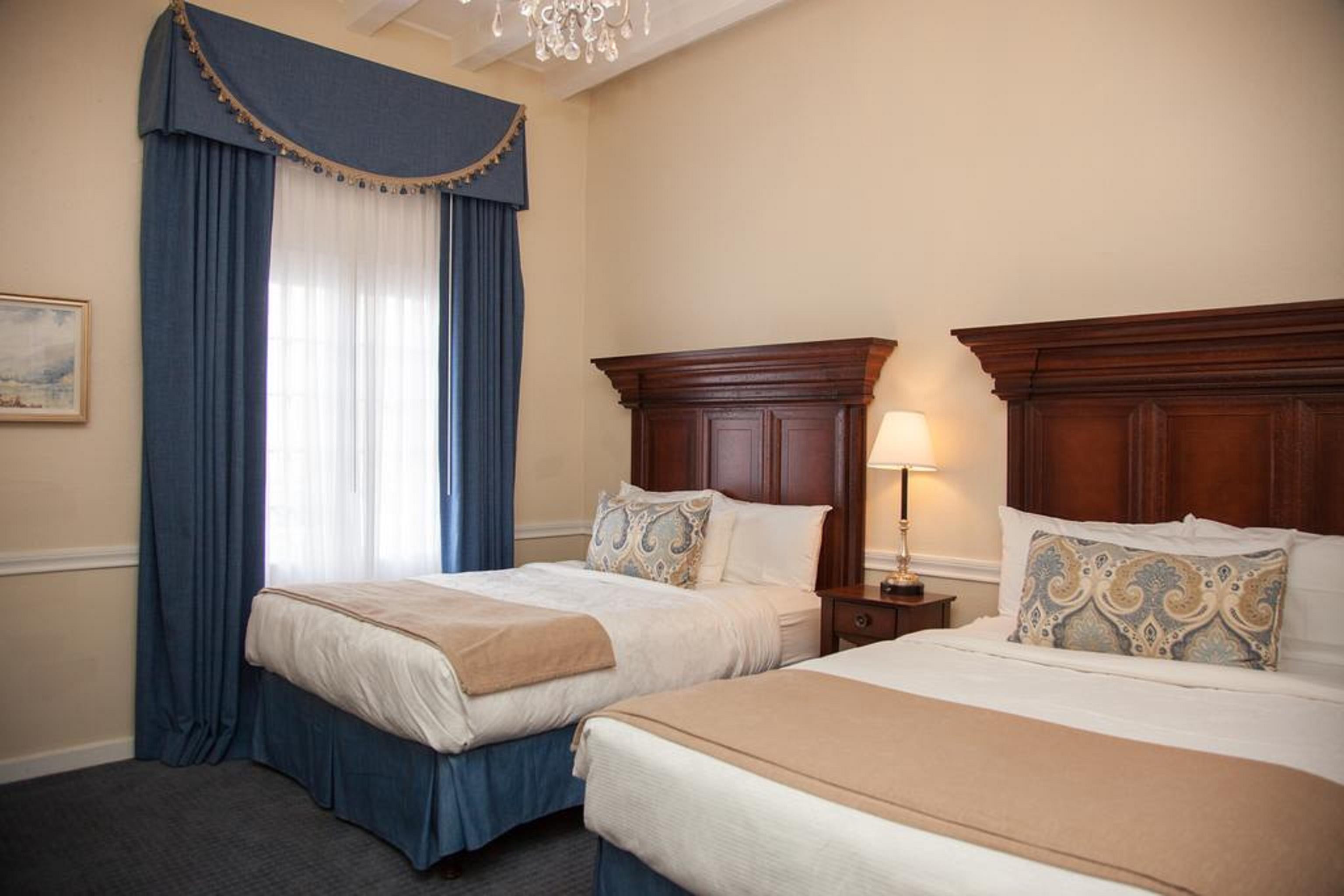 Hotel St. Pierre French Quarter Ню Орлиънс Екстериор снимка