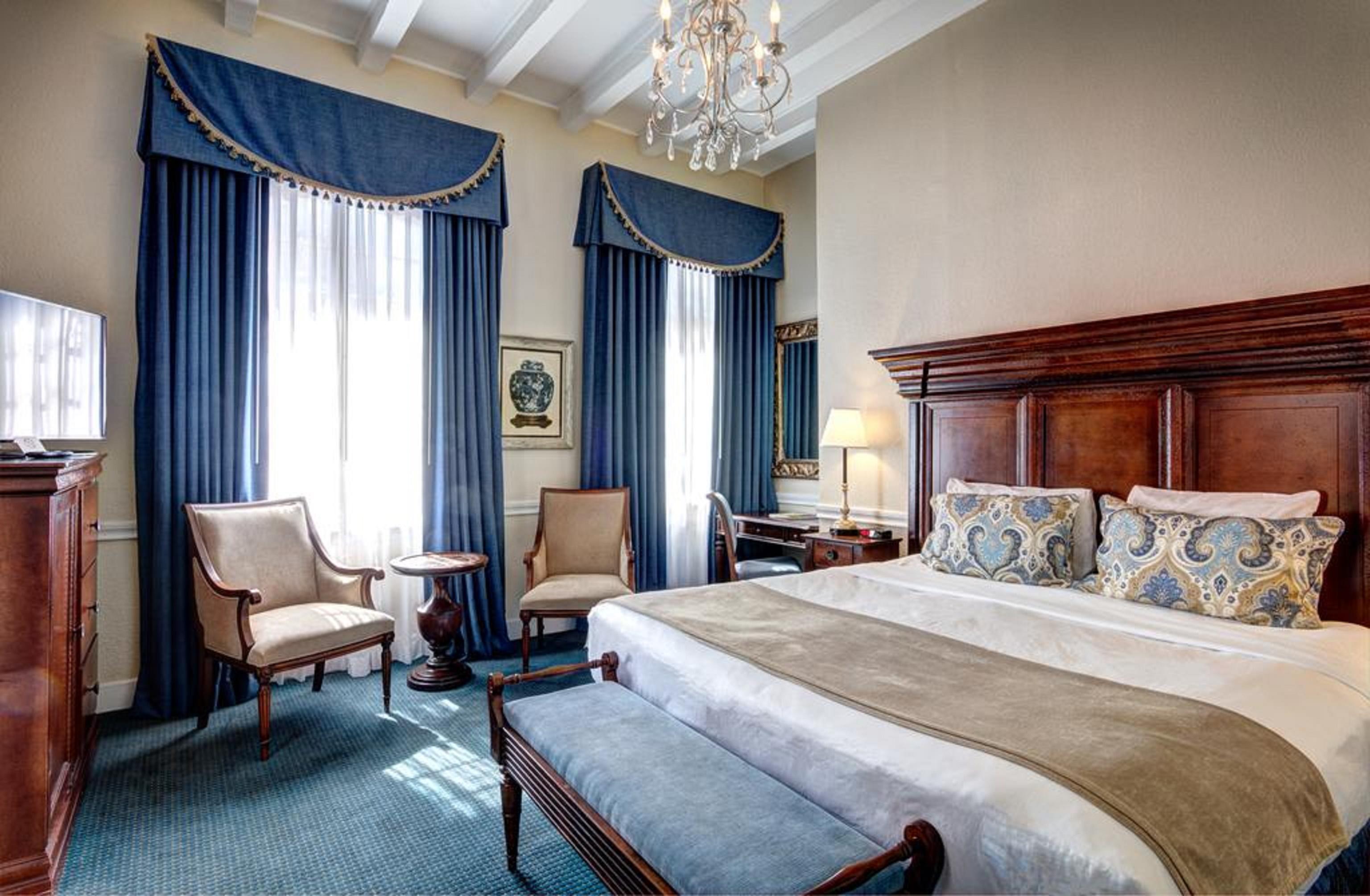Hotel St. Pierre French Quarter Ню Орлиънс Екстериор снимка