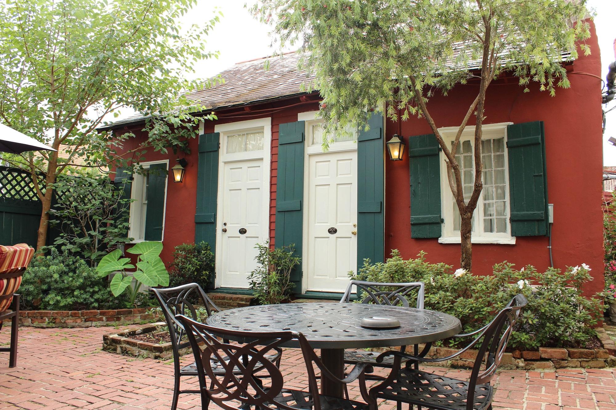 Hotel St. Pierre French Quarter Ню Орлиънс Екстериор снимка