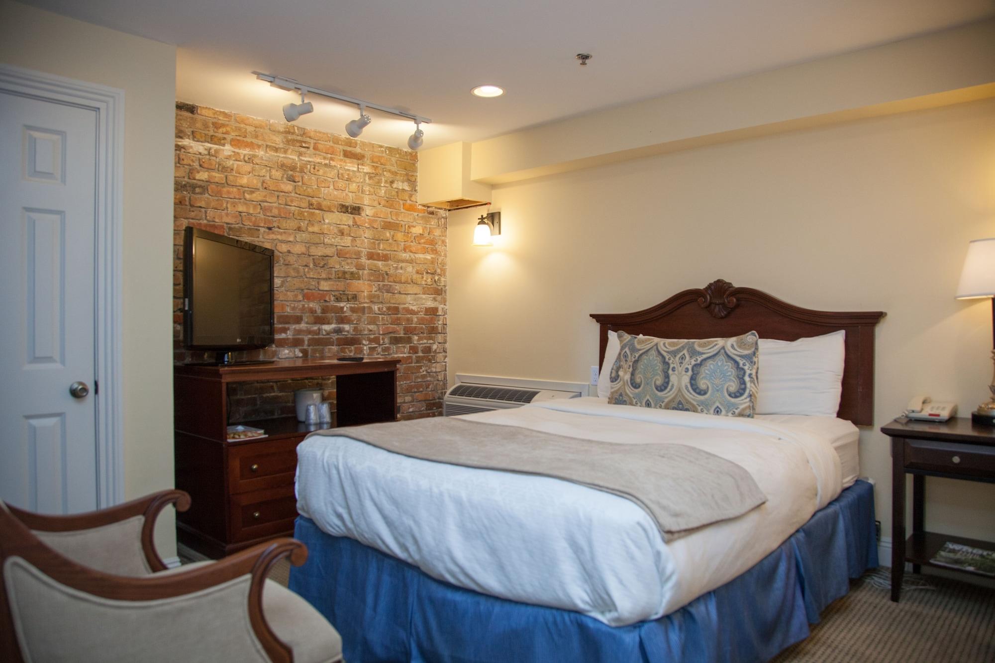 Hotel St. Pierre French Quarter Ню Орлиънс Екстериор снимка