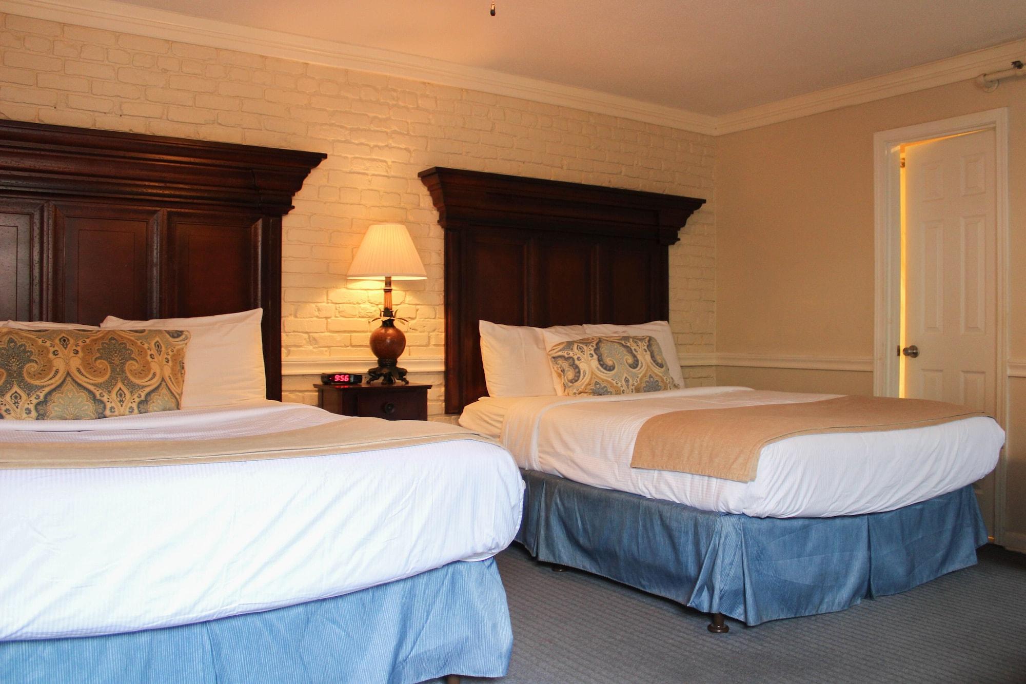 Hotel St. Pierre French Quarter Ню Орлиънс Екстериор снимка