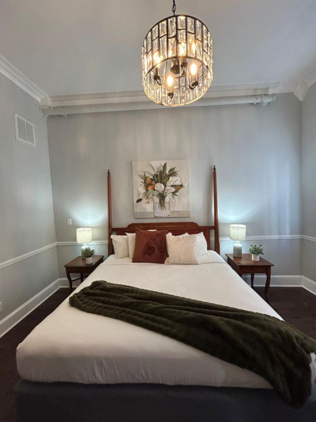 Hotel St. Pierre French Quarter Ню Орлиънс Екстериор снимка