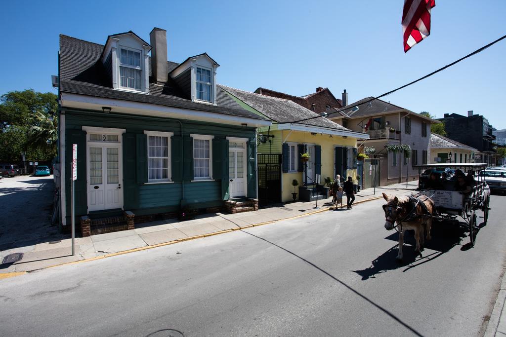 Hotel St. Pierre French Quarter Ню Орлиънс Екстериор снимка